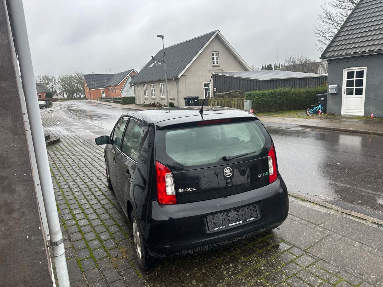 Sort Skoda Citigo fra 2013