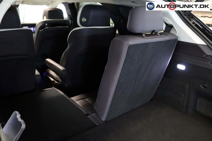 Hvid Hongqi E-HS9 fra 2024