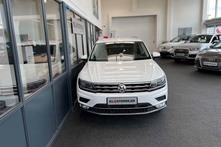 Hvid VW Tiguan fra 2017