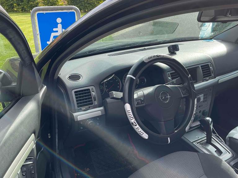 Opel Vectra 2,2 2,2 DIRECT AUT.