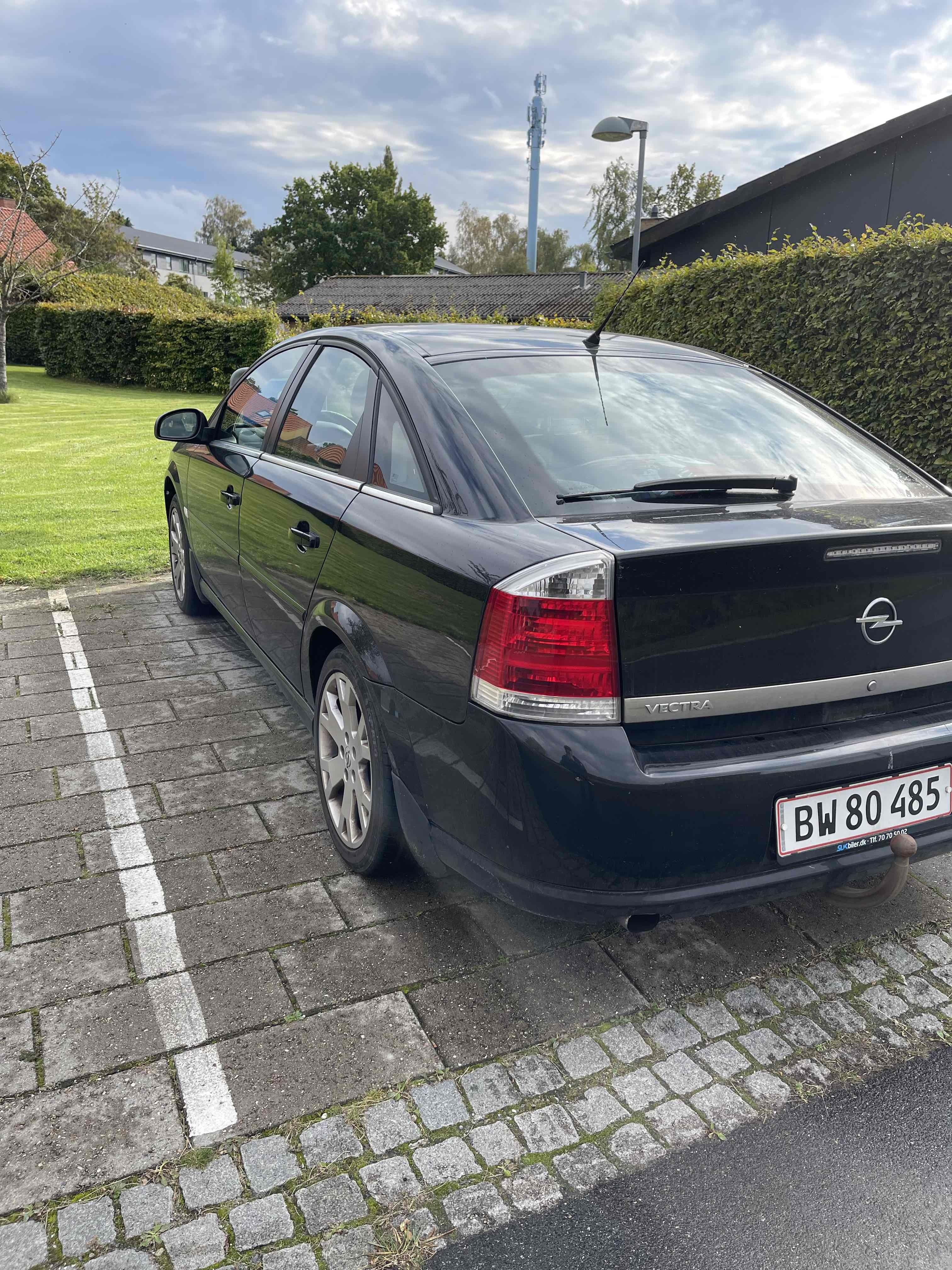 Opel Vectra 2,2 2,2 DIRECT AUT.