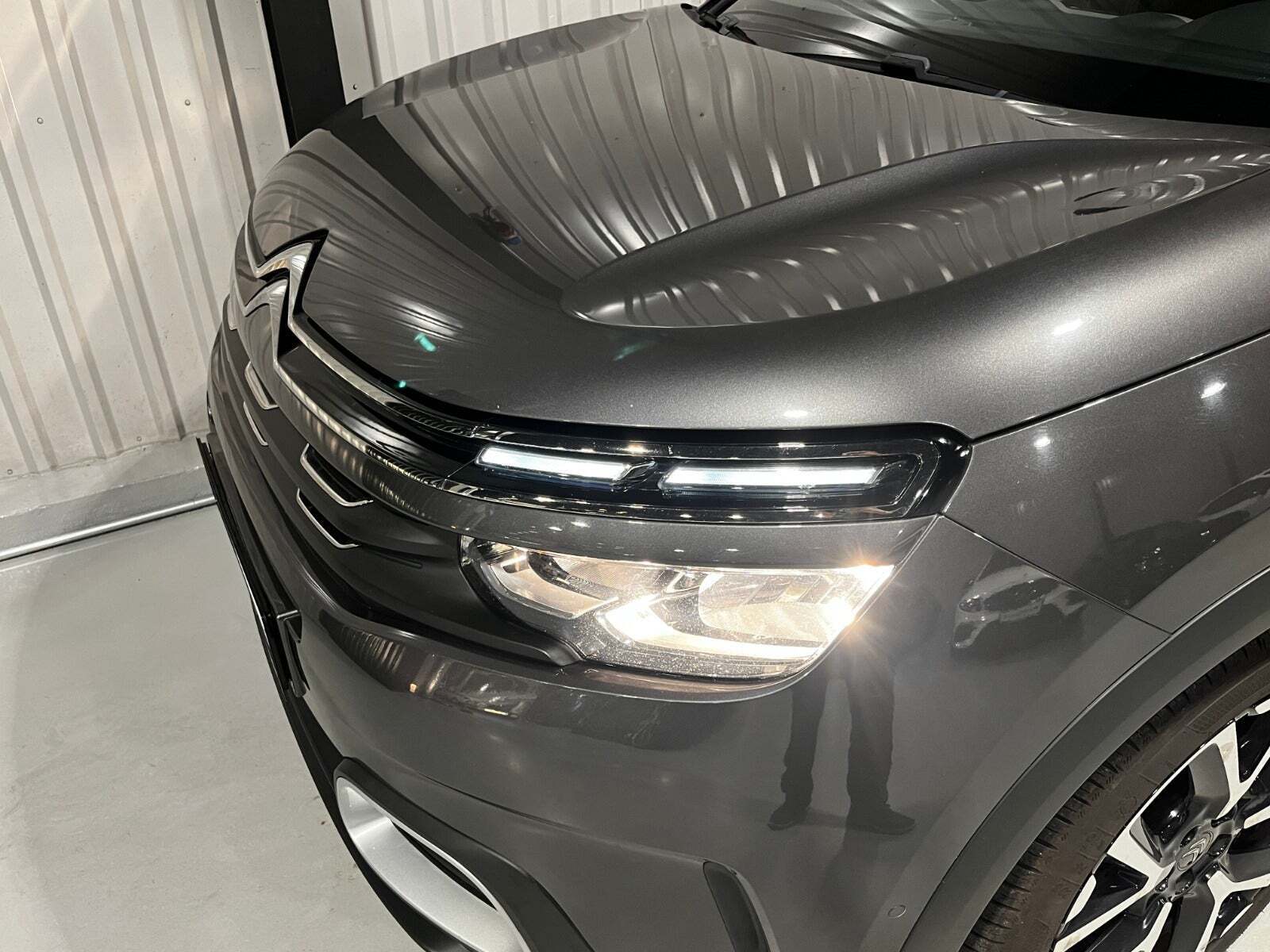Grå Citroën C5 Aircross fra 2020