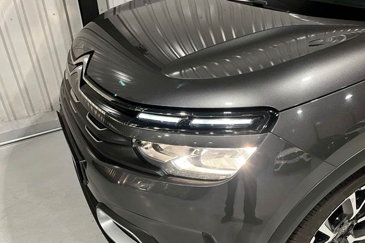 Grå Citroën C5 Aircross fra 2020