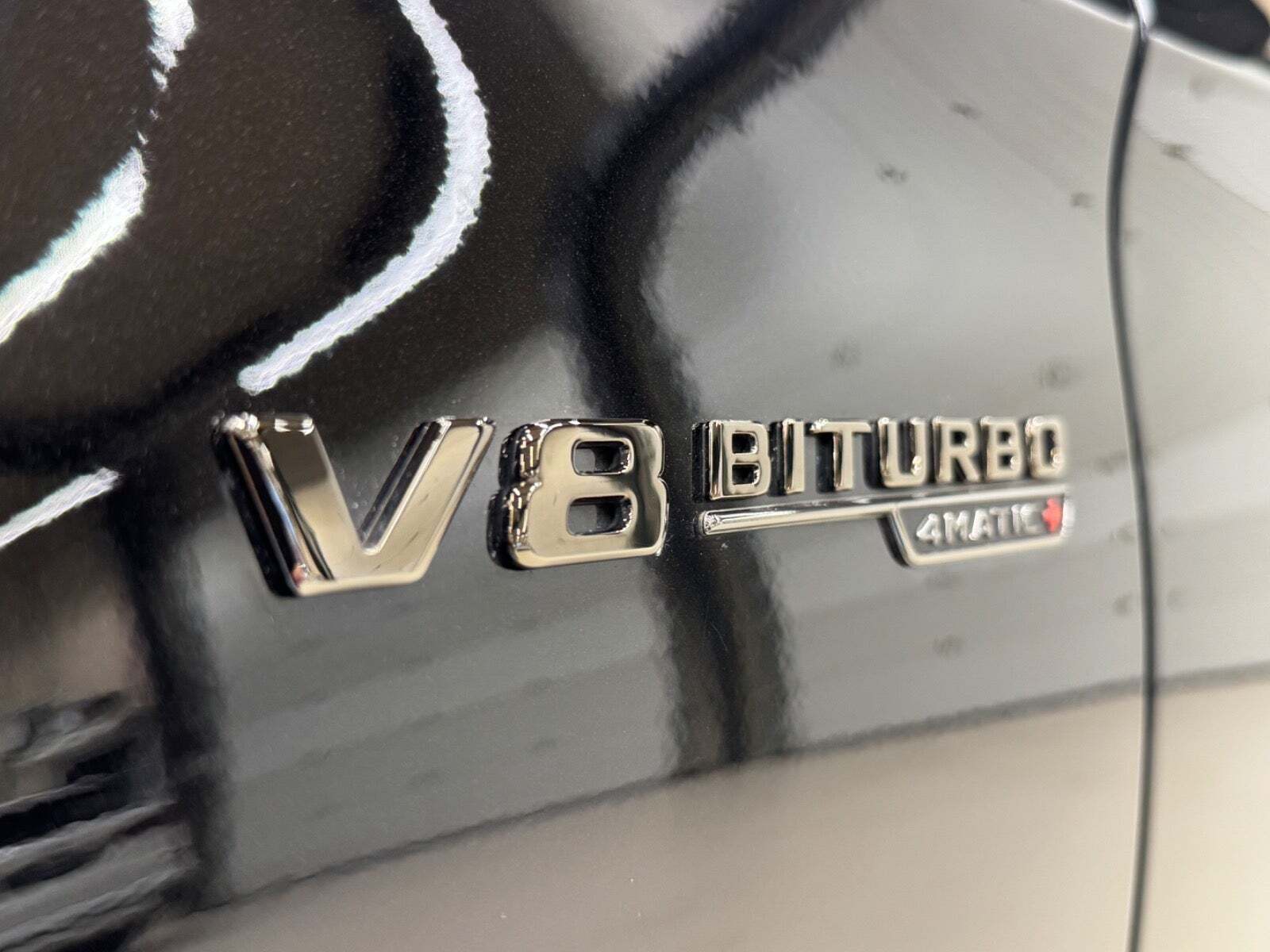 Sort Mercedes GLC63 fra 2020