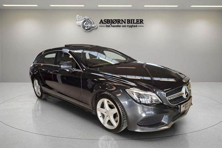 Sort Mercedes CLS350 d fra 2016 set udefra