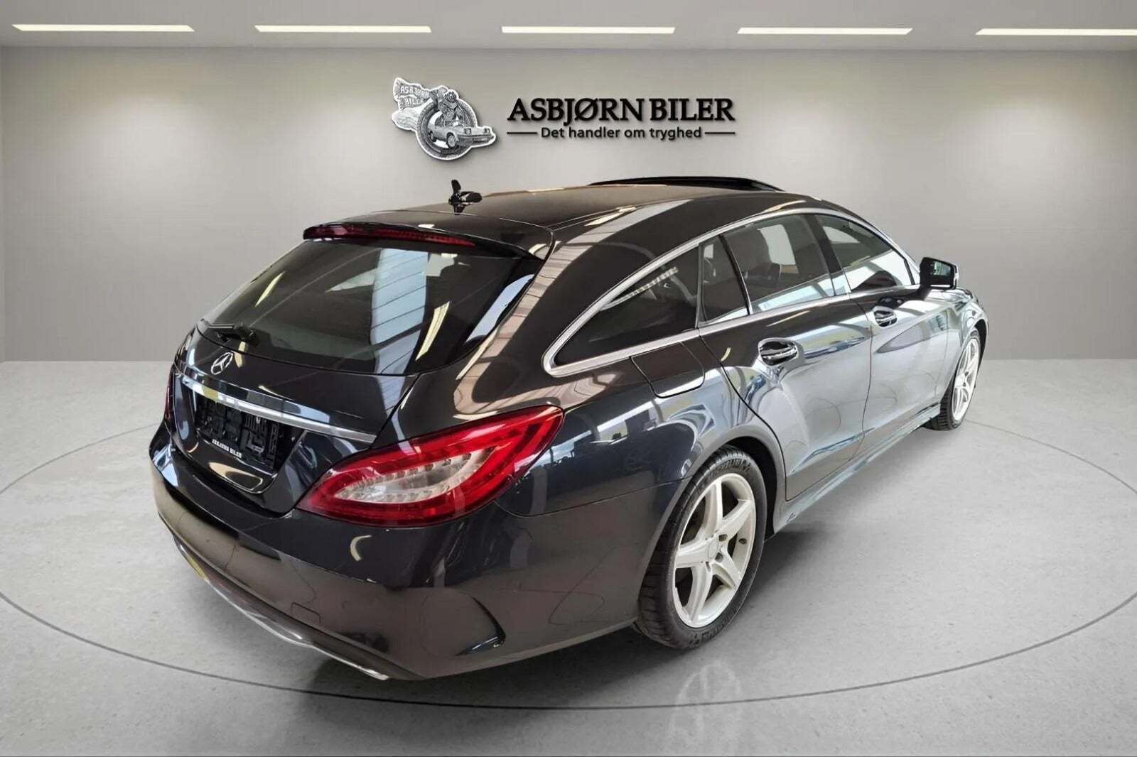 Sort Mercedes CLS350 d fra 2016