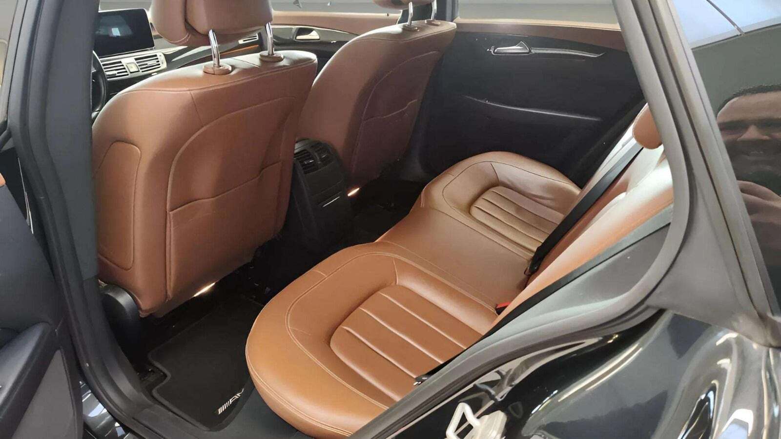 Sort Mercedes CLS350 d fra 2016