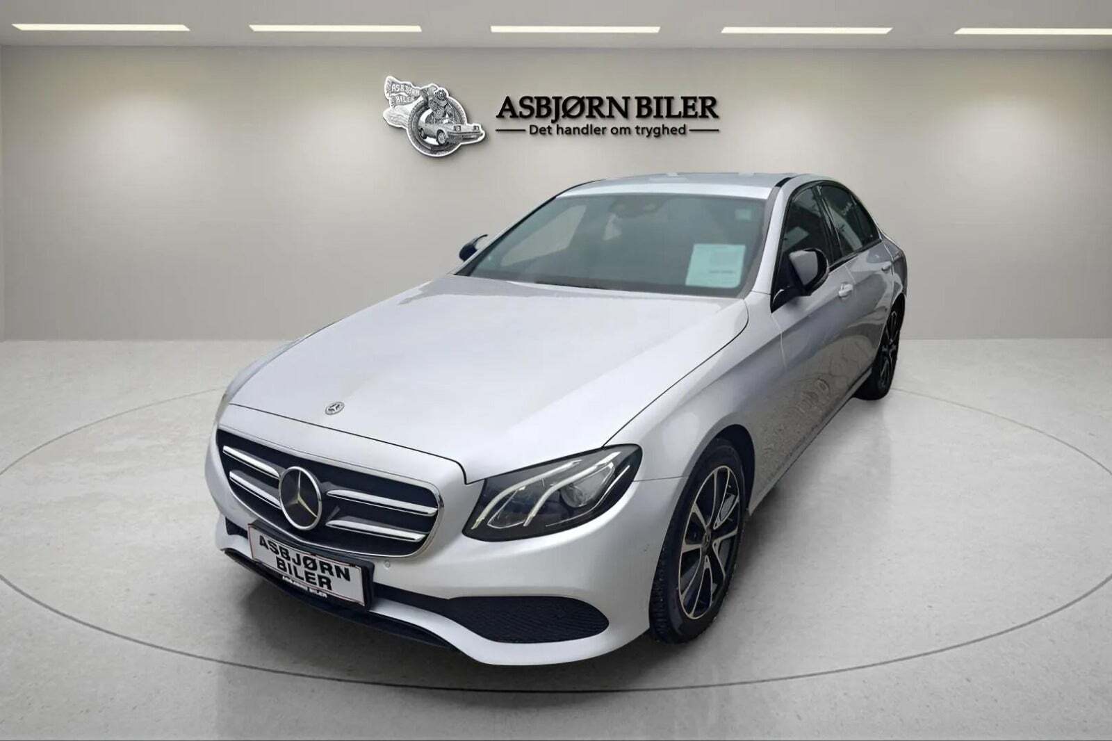 Mercedes E300 2,0 Avantgarde aut.