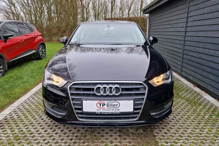 Sort Audi A3 fra 2014