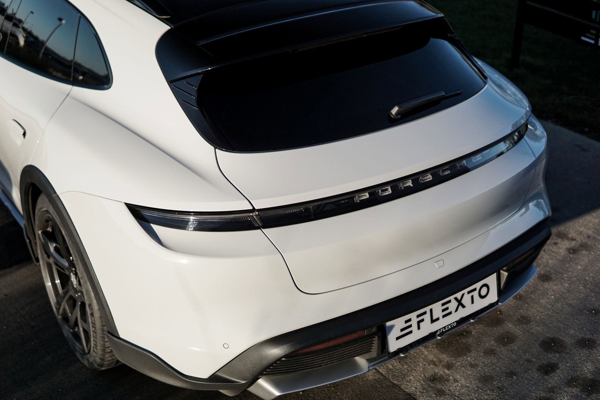 Porsche Taycan 4S