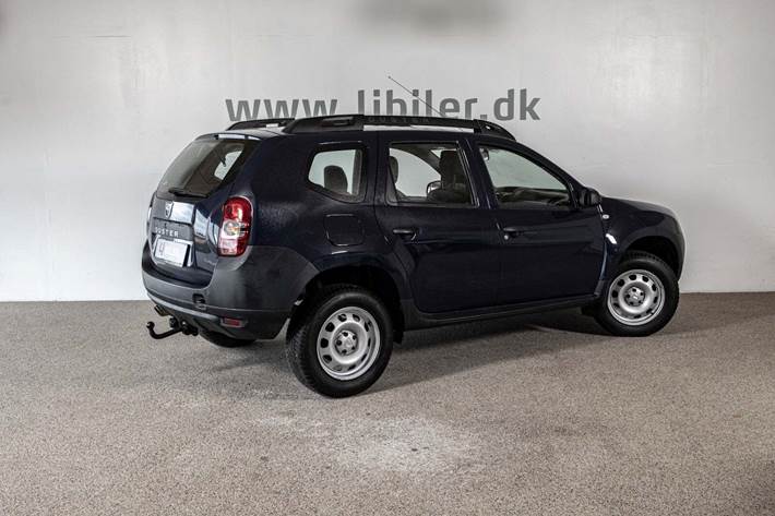 Blå Dacia Duster fra 2015
