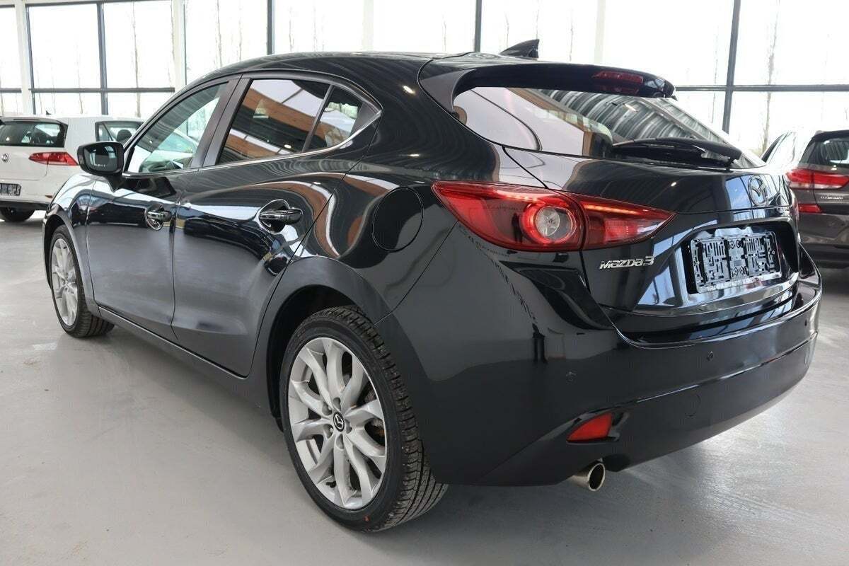 Mazda 3