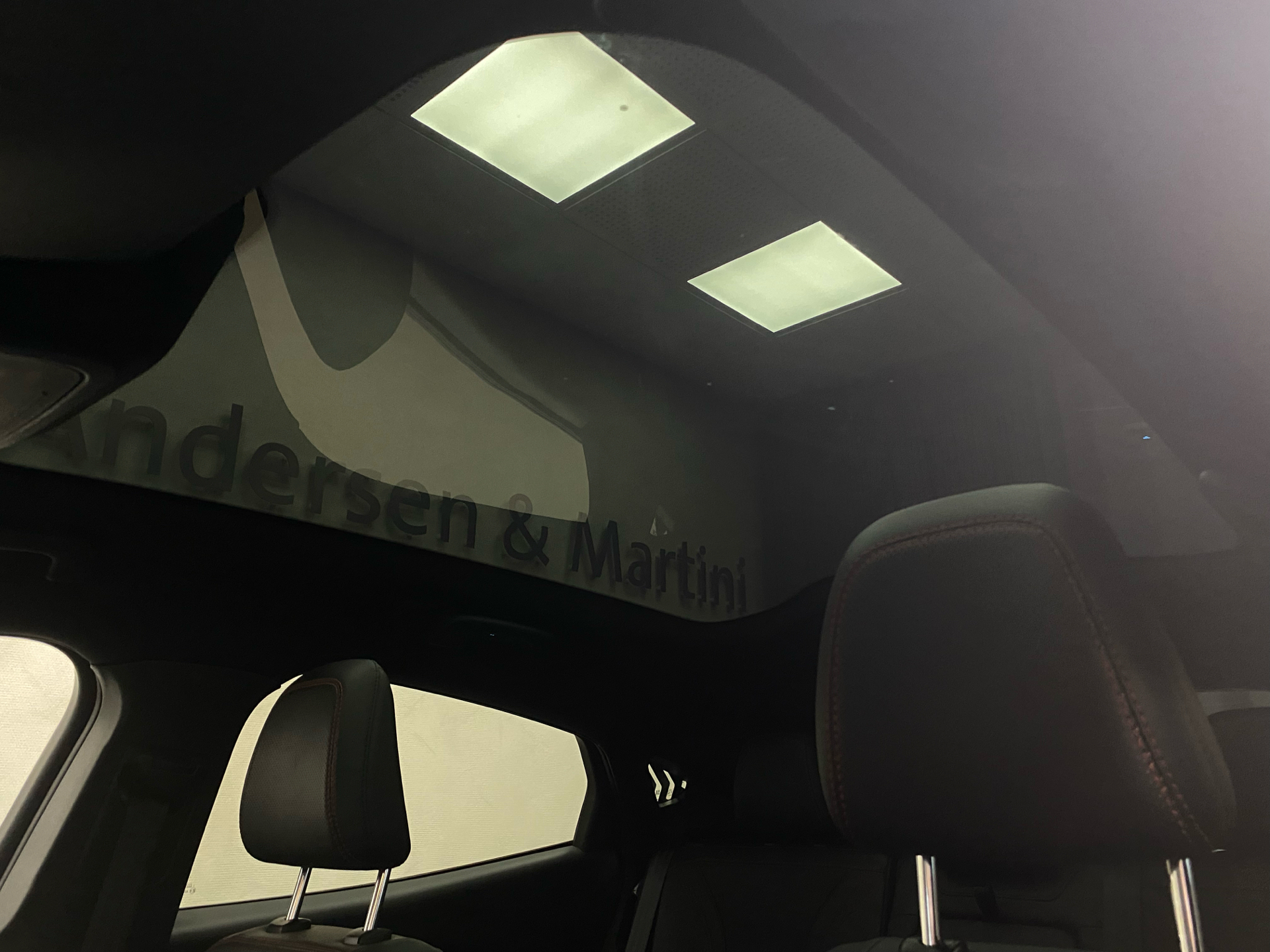 Grå Ford Mustang Mach-E fra 2021