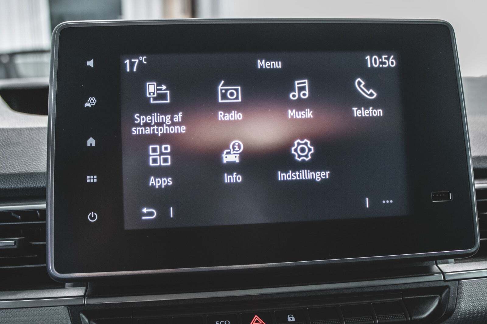 Hvid Nissan Townstar fra 2023