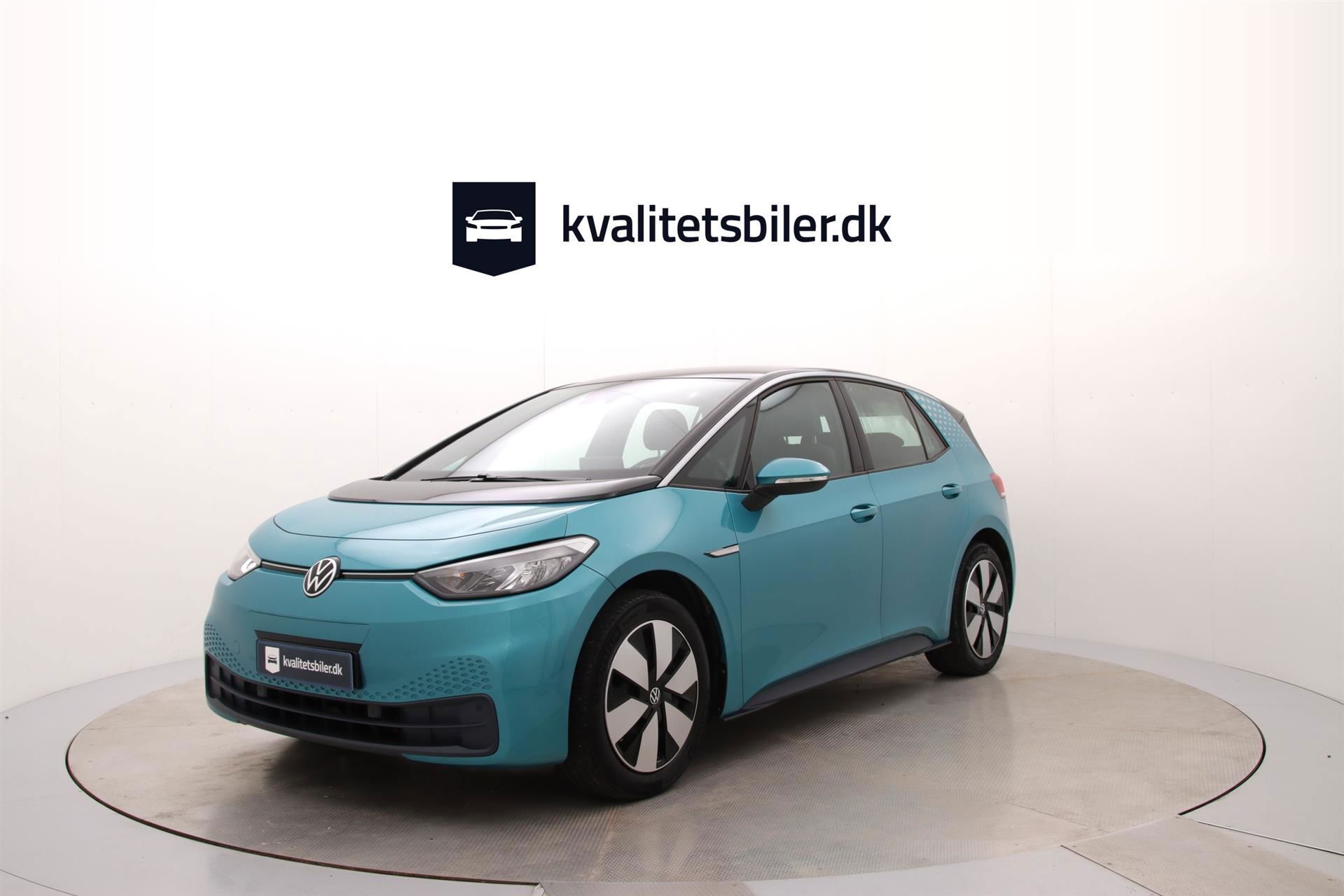 Turquoise VW ID.3 fra 2021 set udefra