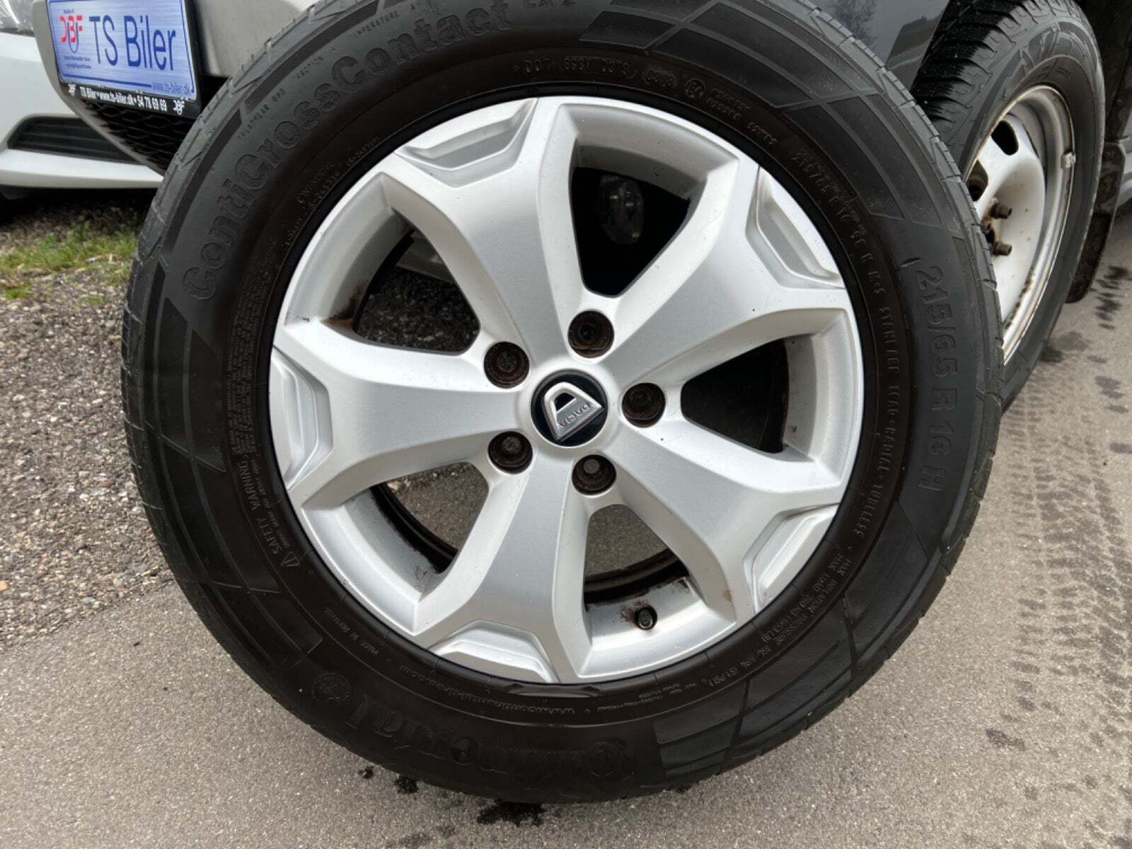 Grå Dacia Duster fra 2018