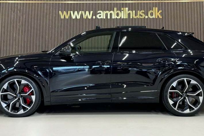 Sort Audi RS Q8 fra 2021