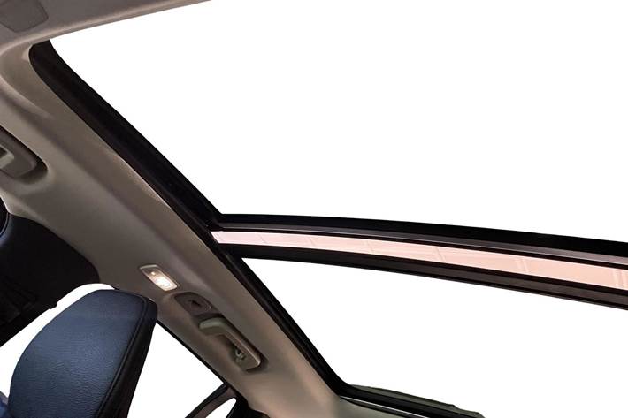 Blå Volvo XC90 fra 2023