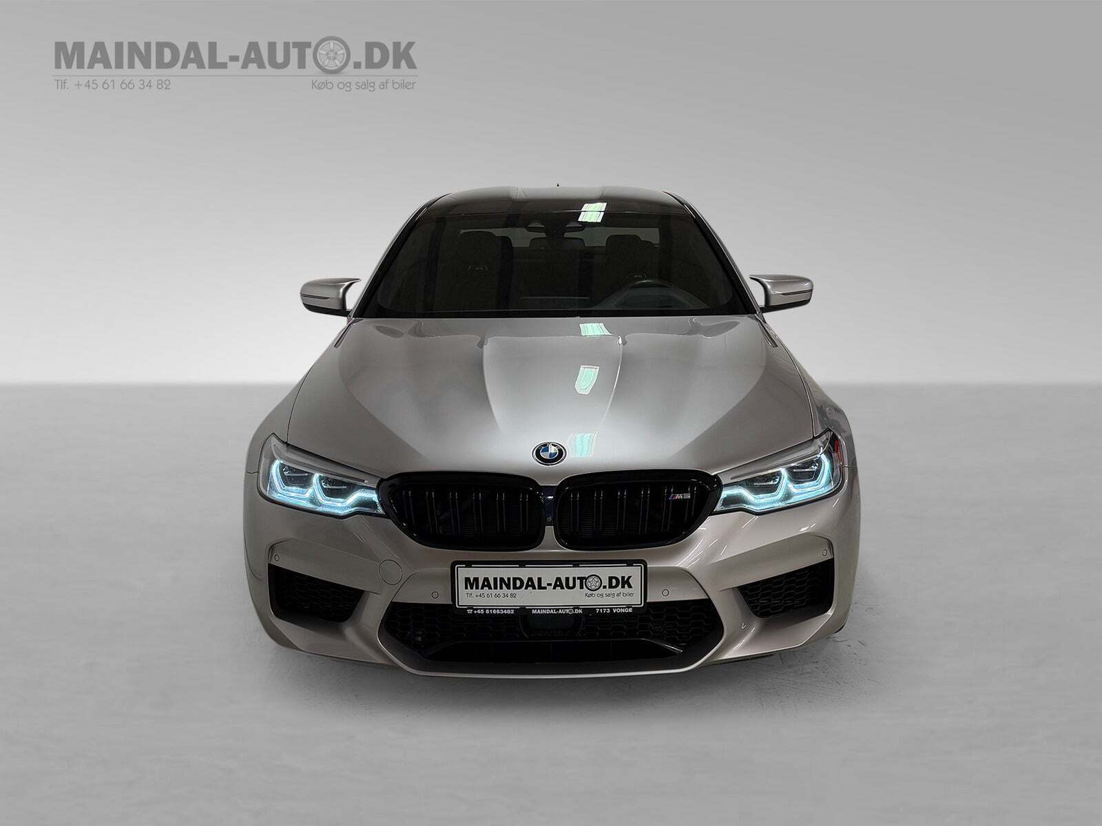 undefined BMW M5 fra 2018 set udefra