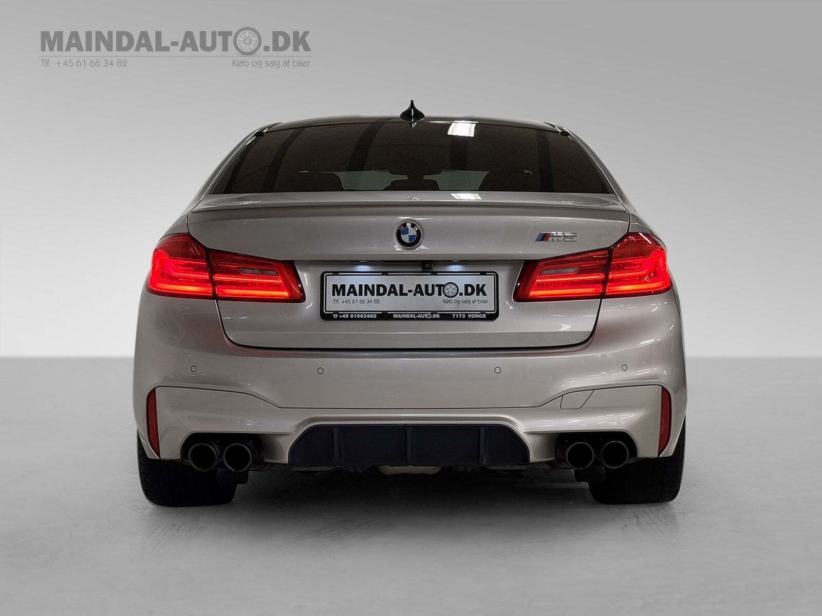 undefined BMW M5 fra 2018 set udefra
