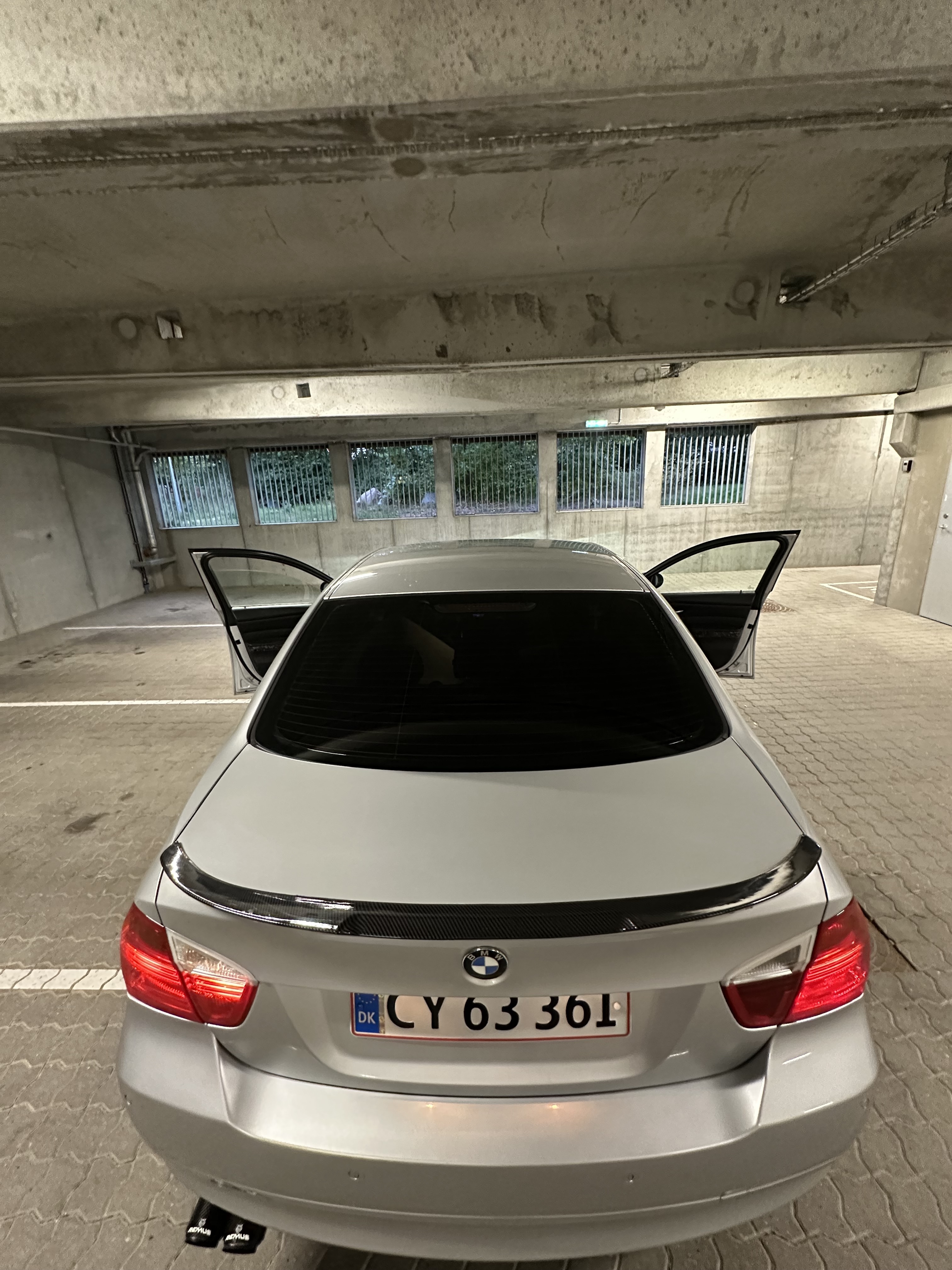 BMW 325 2,5 BENZIN