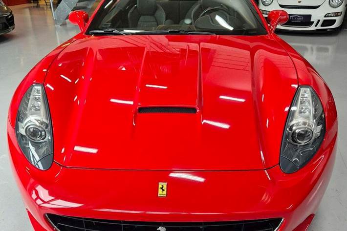 undefined Ferrari California fra 2009 set udefra