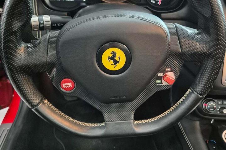 undefined Ferrari California fra 2009 set indefra