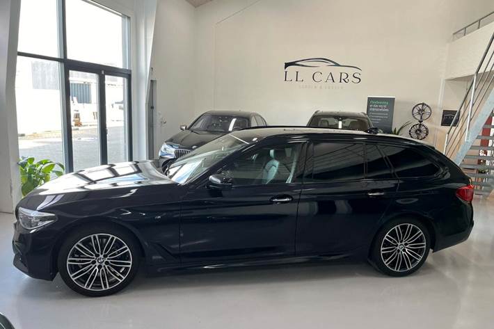 Sort BMW 530d fra 2017