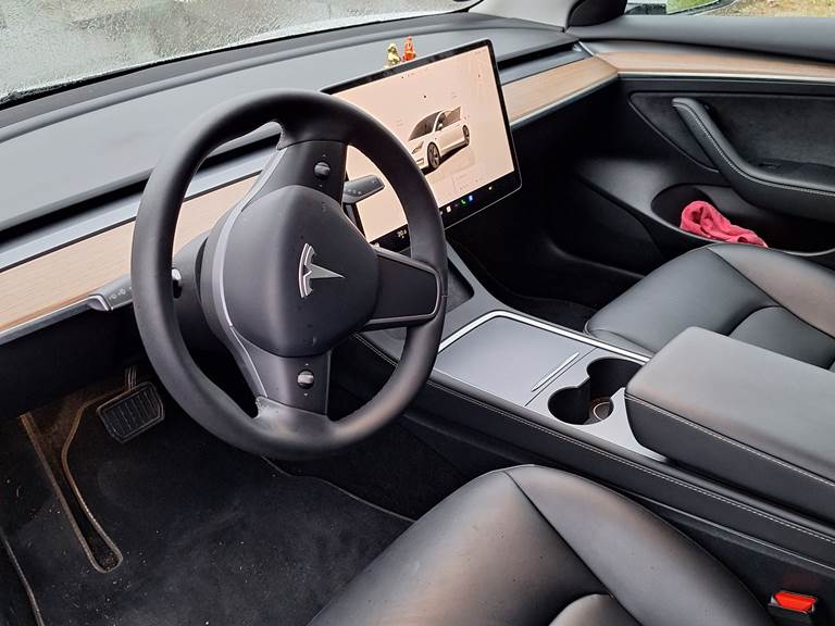Tesla Model 3 Long Range baghjulstræk