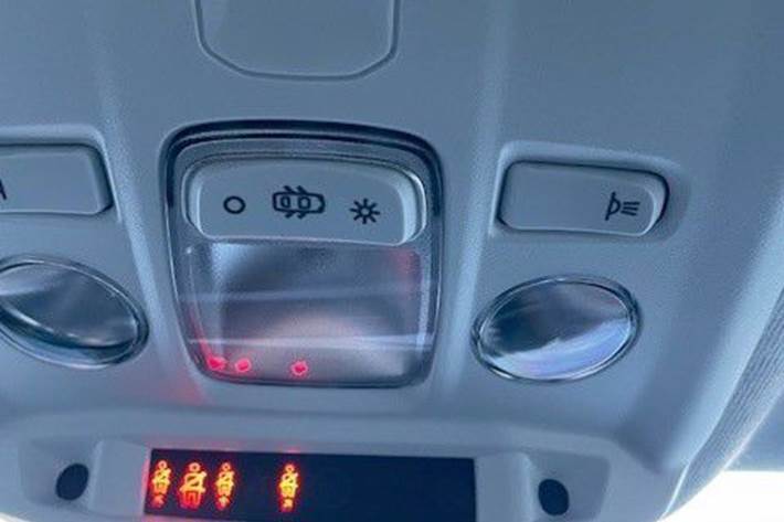 Grøn Opel Mokka fra 2023