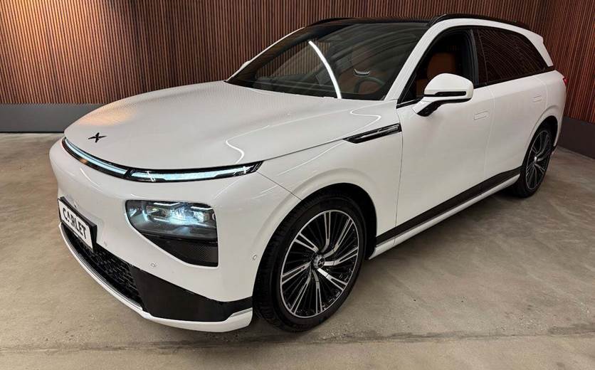 XPeng G9