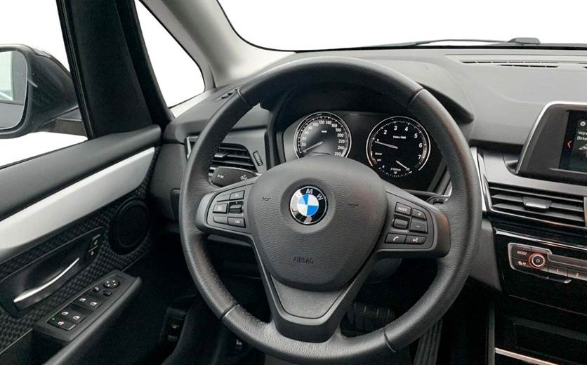 BMW 218i