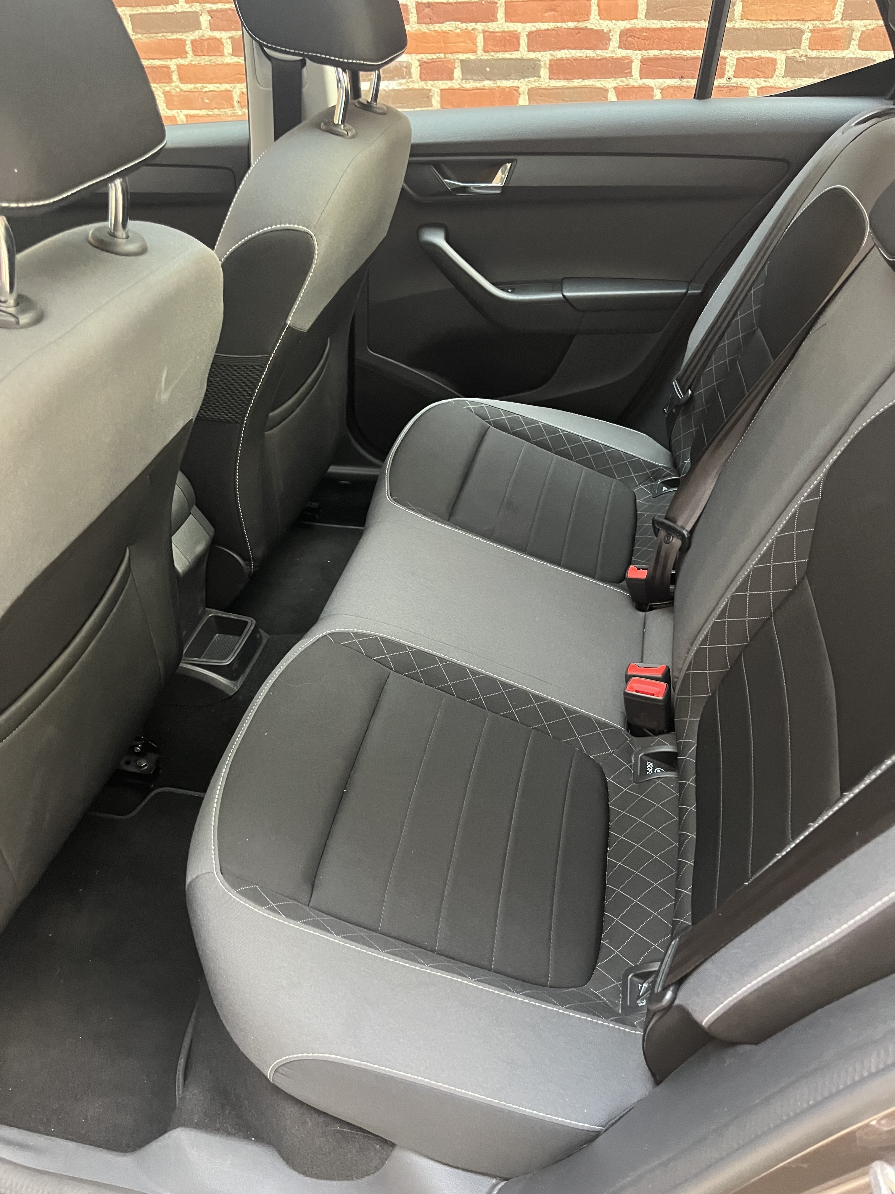 Brun Skoda Fabia fra 2019