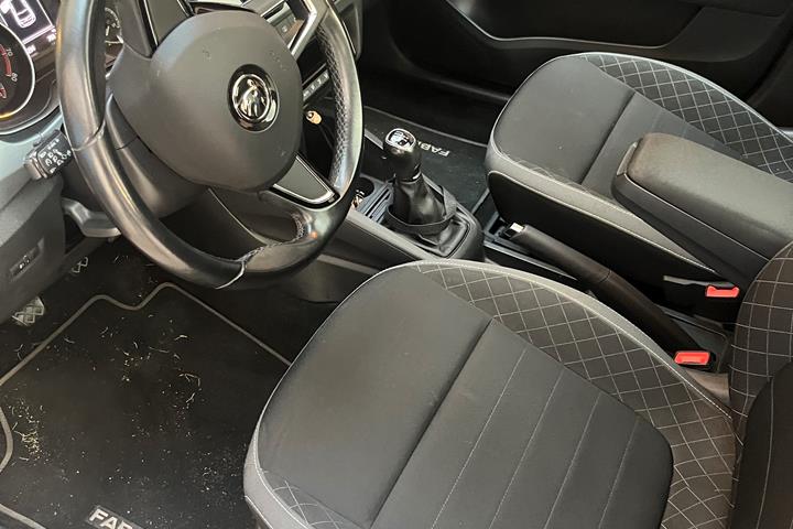 Brun Skoda Fabia fra 2019