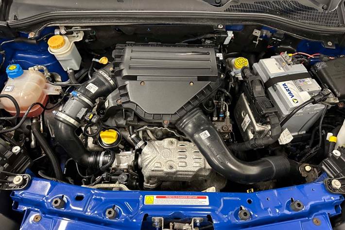 Blå Fiat Doblò Cargo fra 2018 set udefra