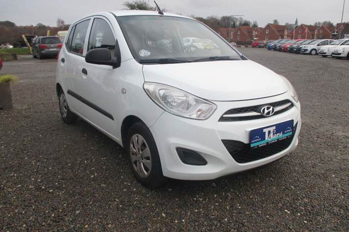 Hvid Hyundai i10 fra 2011