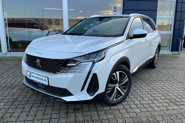 Hvid Peugeot 5008 fra 2021