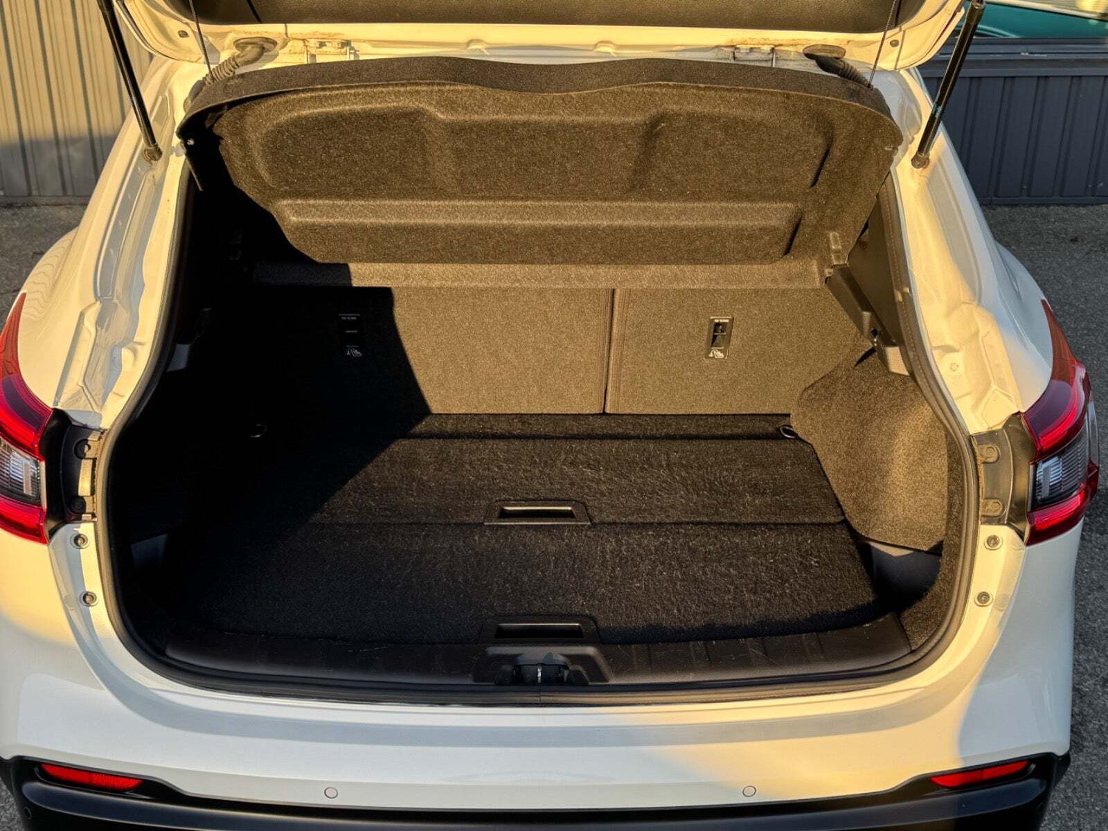 Hvid Nissan Qashqai fra 2019