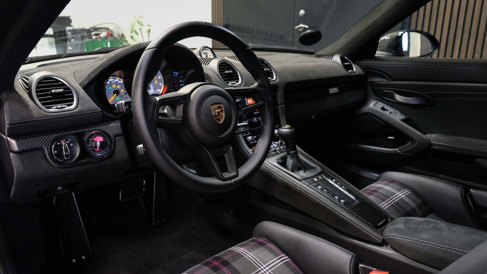 Lilla Porsche 718 Spyder RS fra 2024