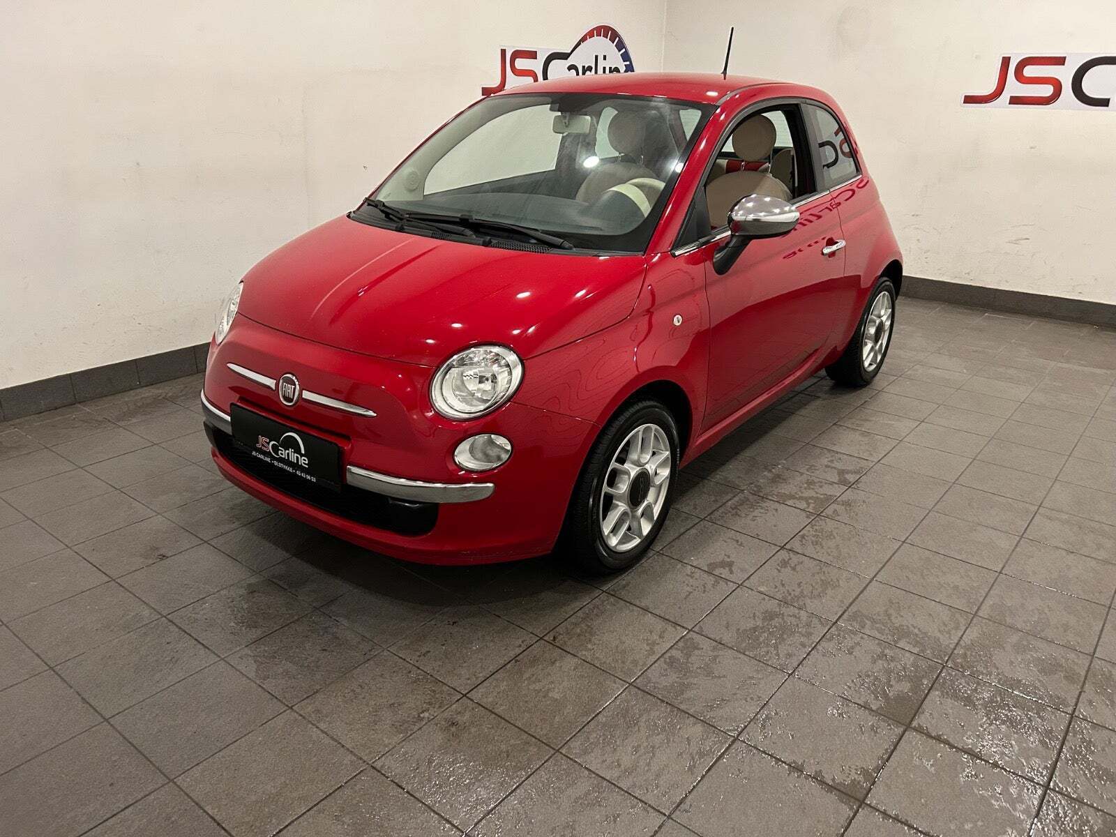 Rød Fiat 500 fra 2008