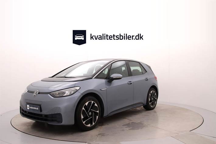 Blå VW ID.3 fra 2021 set udefra
