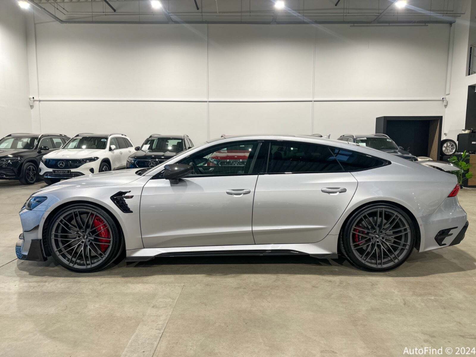 Sølv Audi RS7 fra 2020