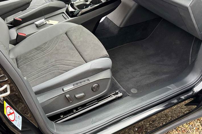 Sort VW ID.4 fra 2024