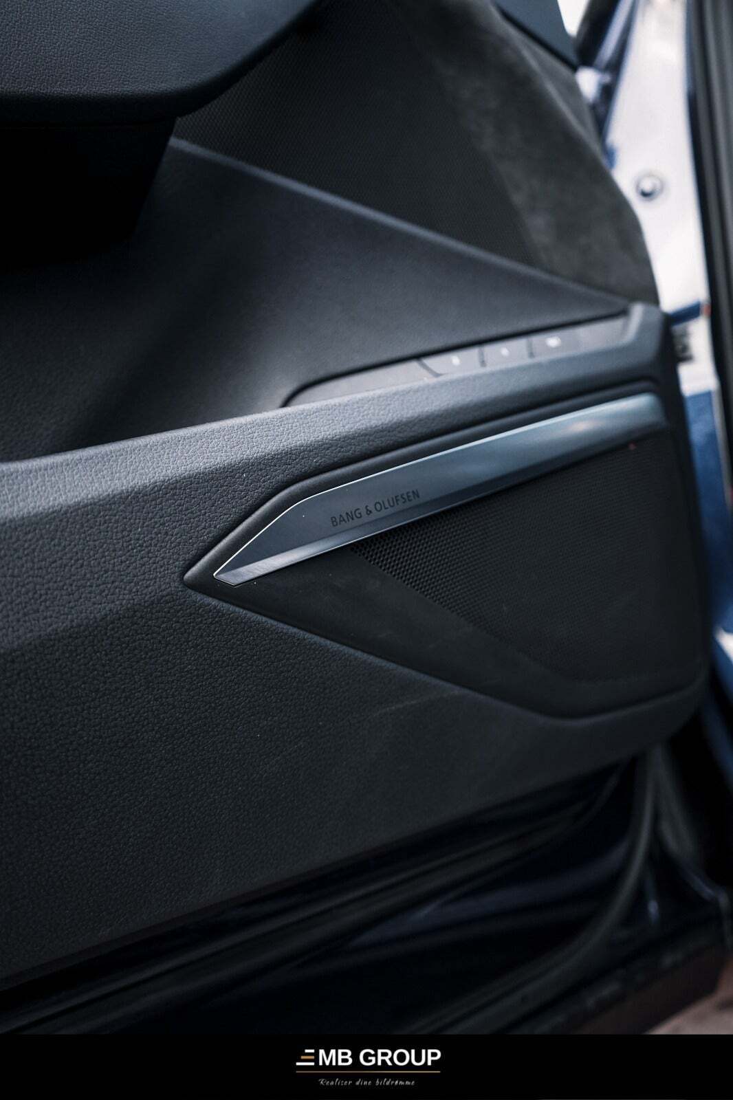 Grå Audi e-tron fra 2020
