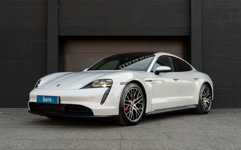 Porsche Taycan 4S