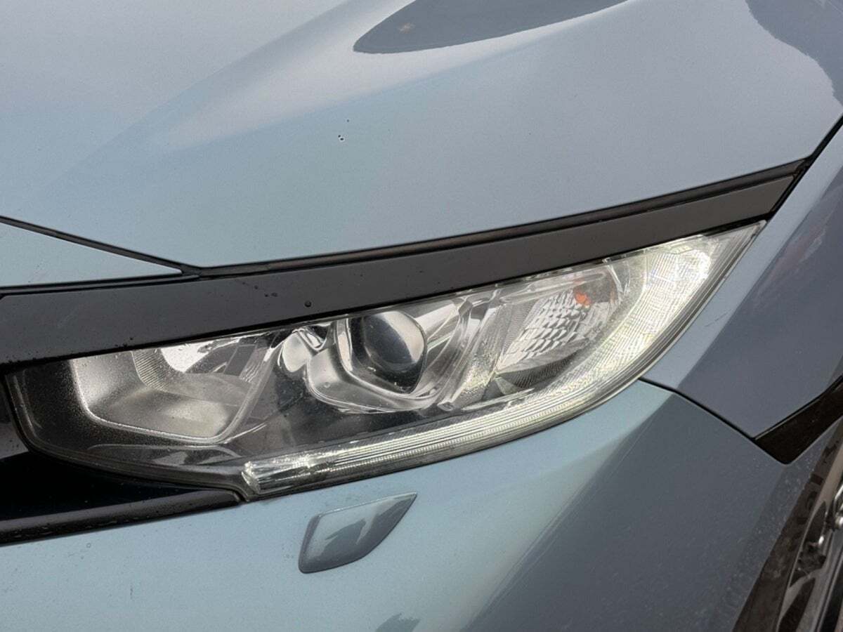 Grå Honda Civic fra 2018