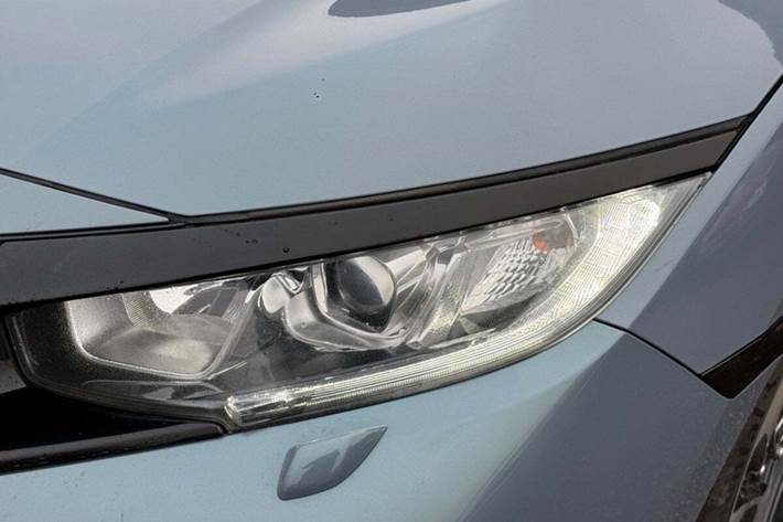 Grå Honda Civic fra 2018