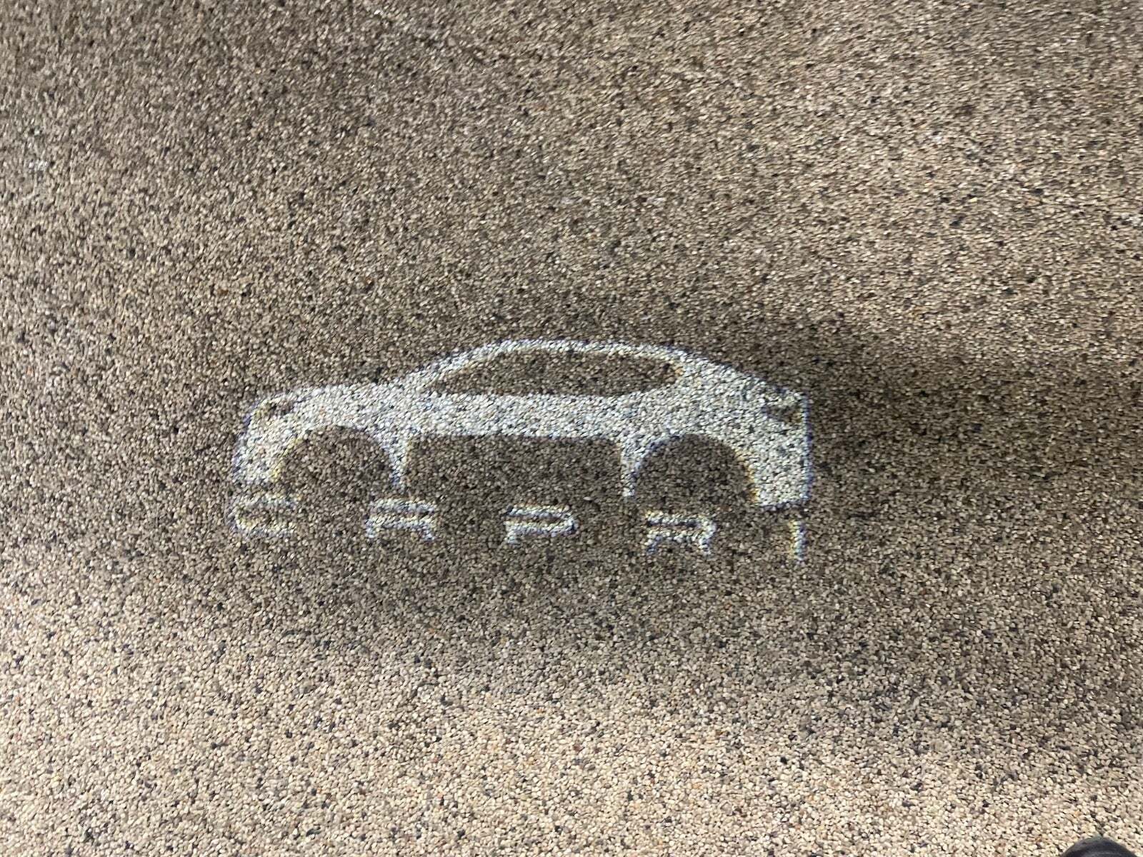 Sort Ford Capri fra 2025