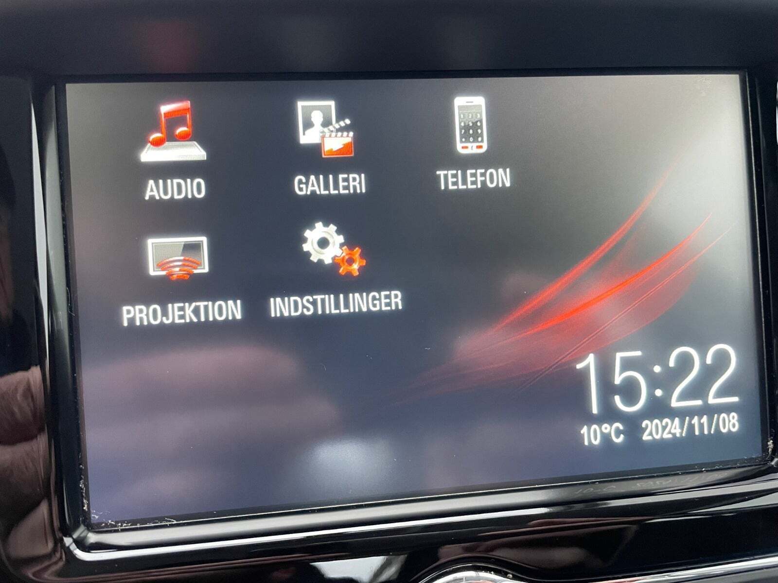 Hvid Opel Corsa fra 2016