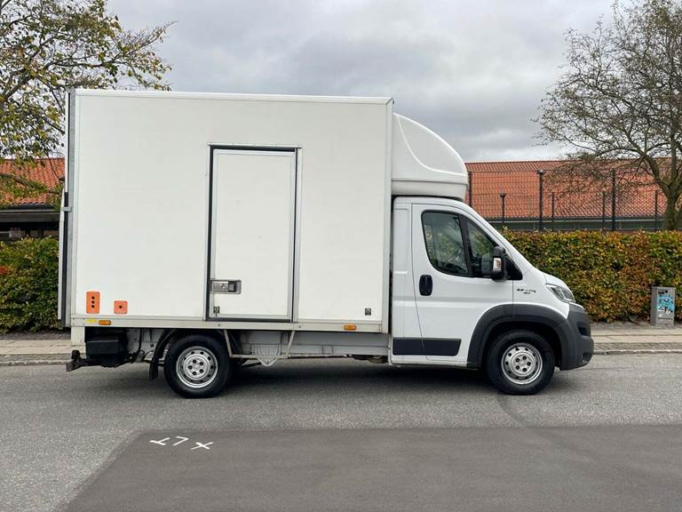 Fiat Ducato 35 2,3 MJT 180 Alukasse m/lift L3